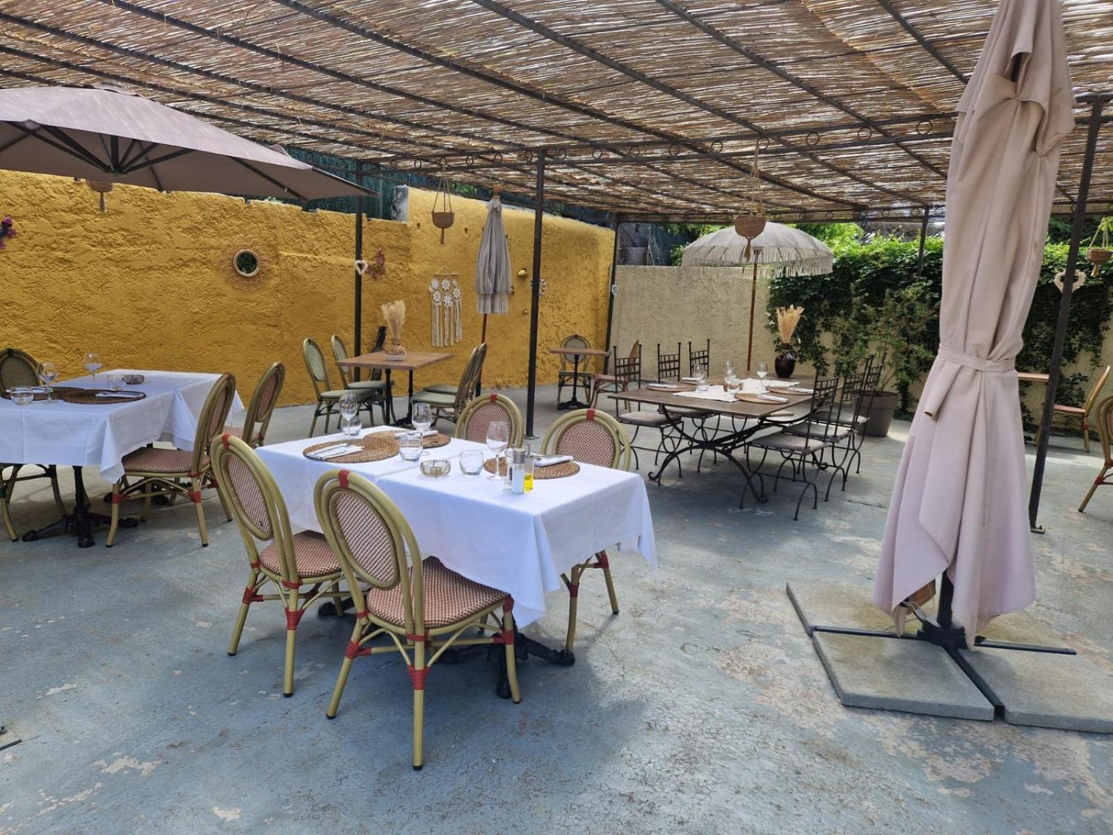 Auberge Sainte Marguerite 拉加尔德 外观 照片