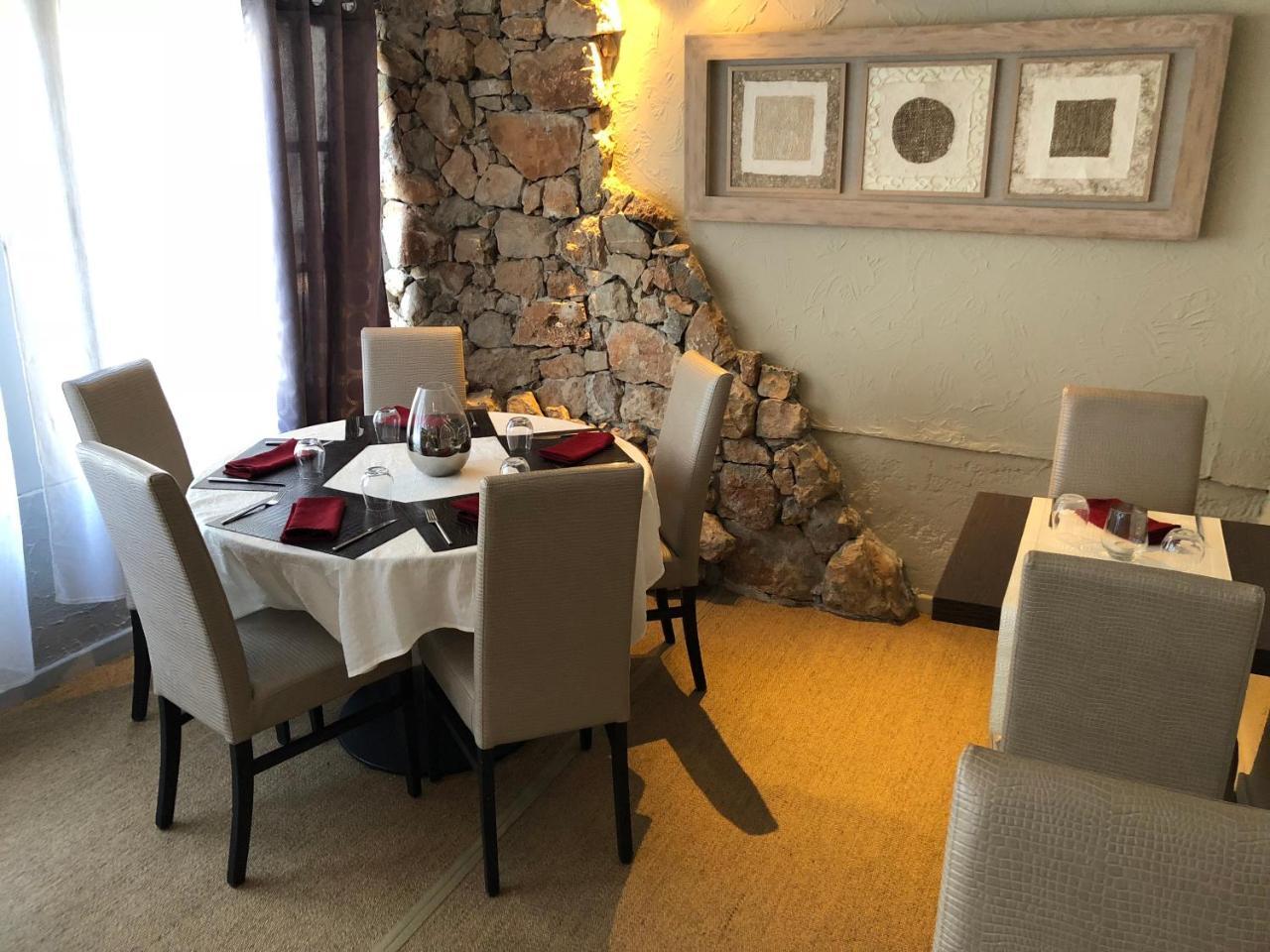 Auberge Sainte Marguerite 拉加尔德 外观 照片